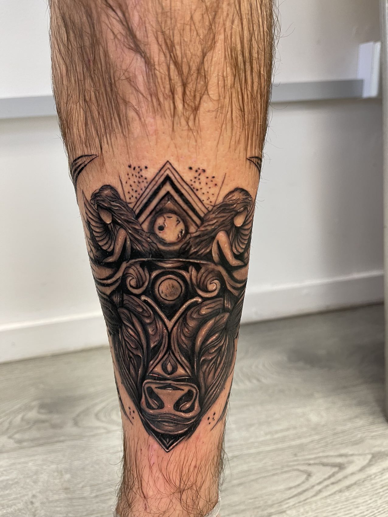 Starry Tattoo & Piercing - Auckland city photo 2