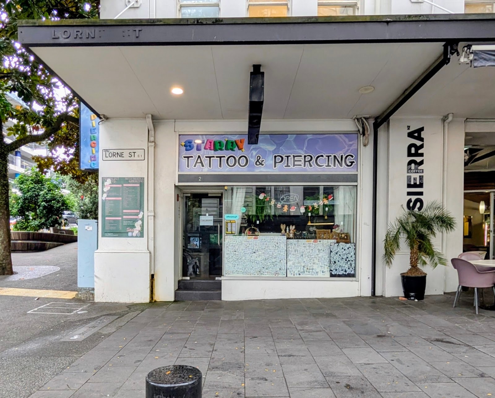Starry Tattoo & Piercing - Auckland city photo 1