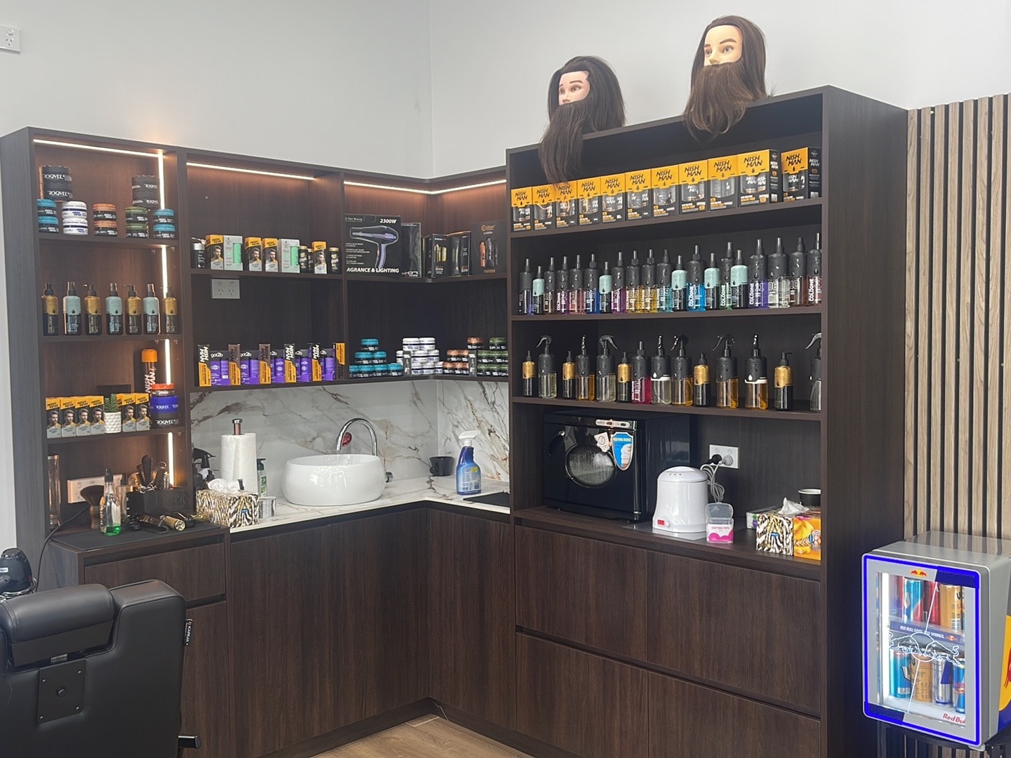 Wynyard Barber photo 3